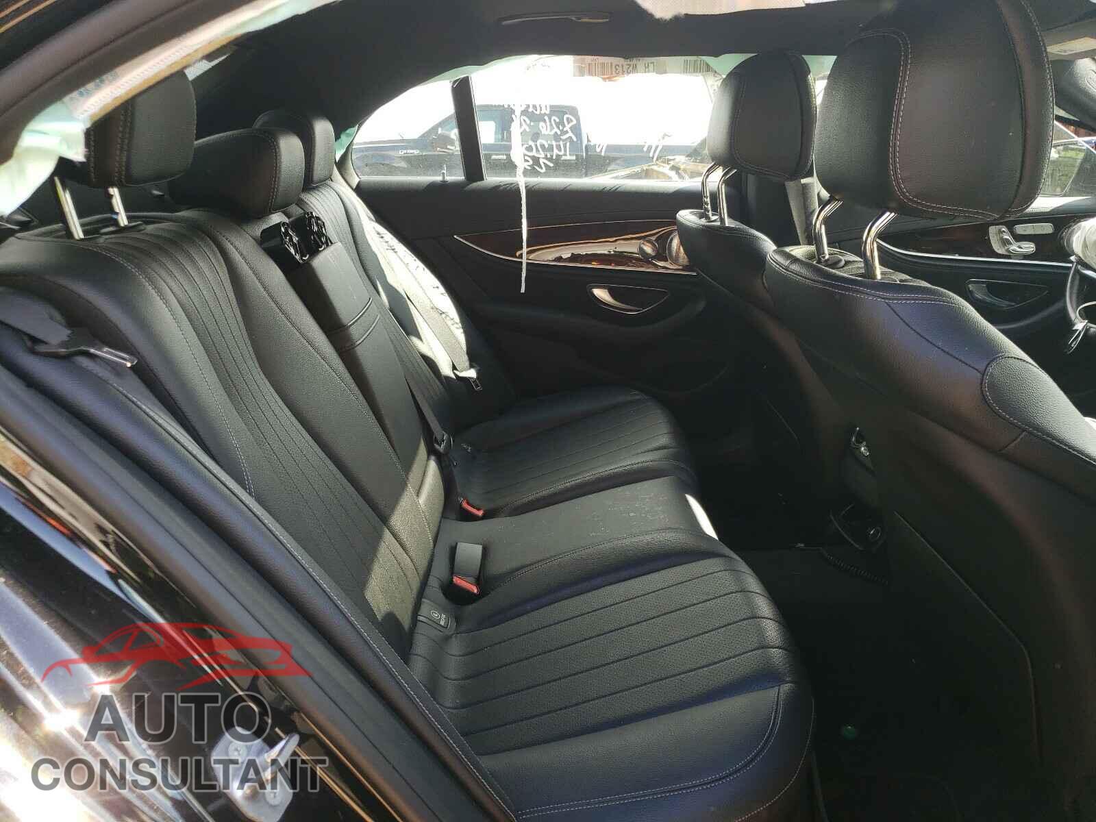 MERCEDES-BENZ E CLASS 2017 - WDDZF4KB8HA090215