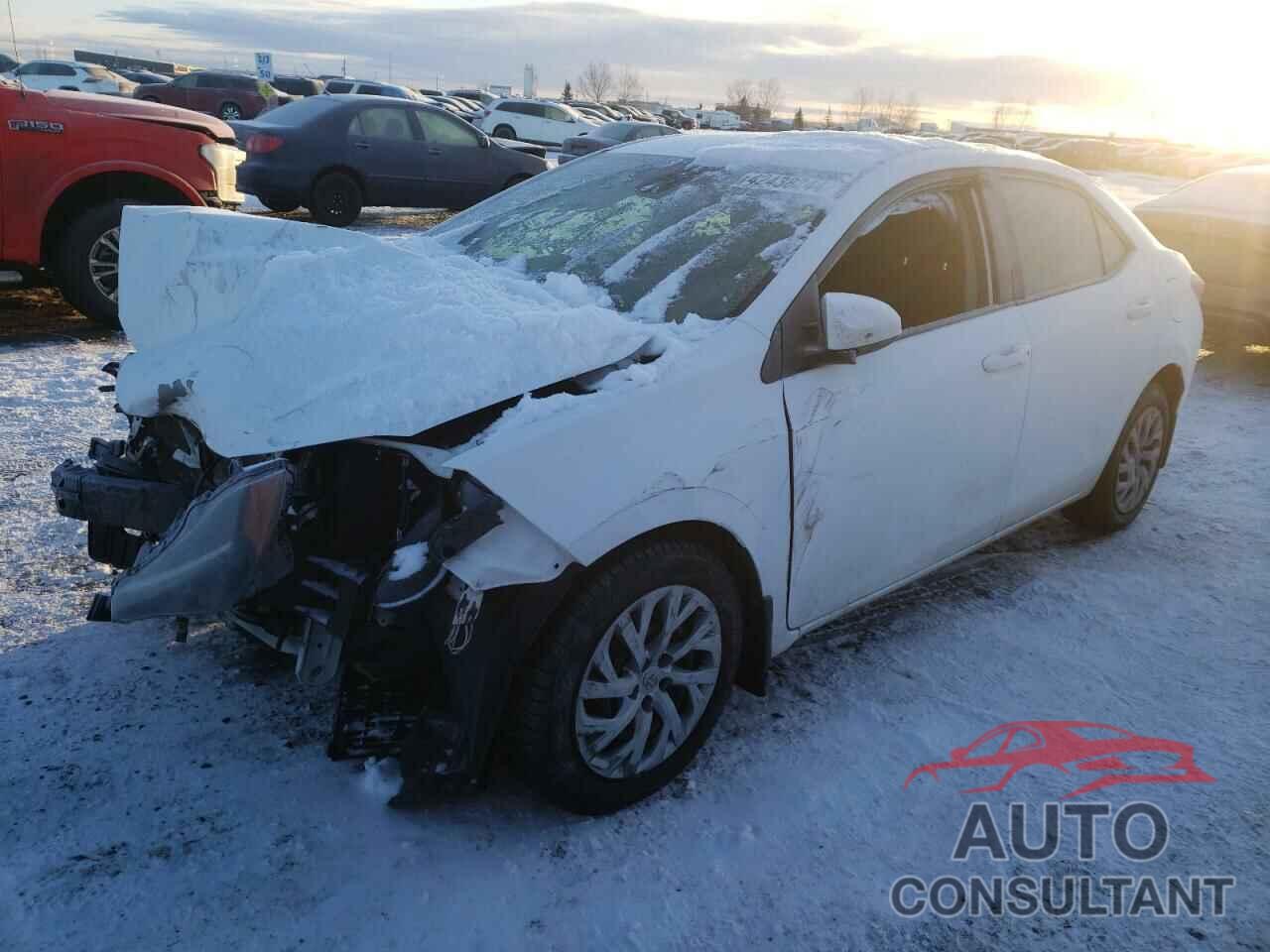 TOYOTA COROLLA 2018 - 2T1BURHEXJC112443