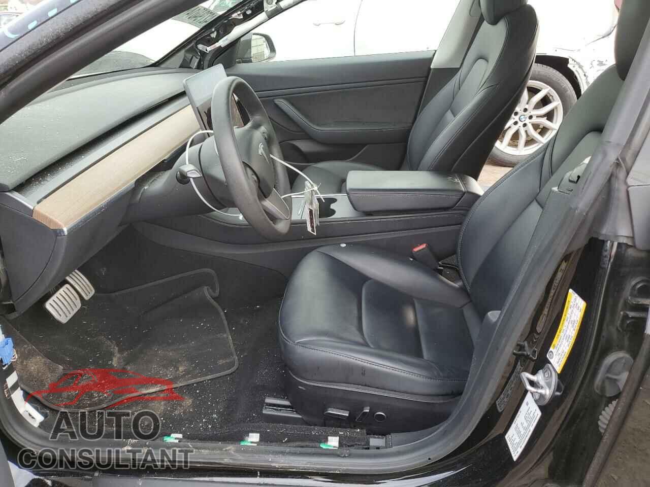 TESLA MODEL 3 2021 - 5YJ3E1EC7MF925423