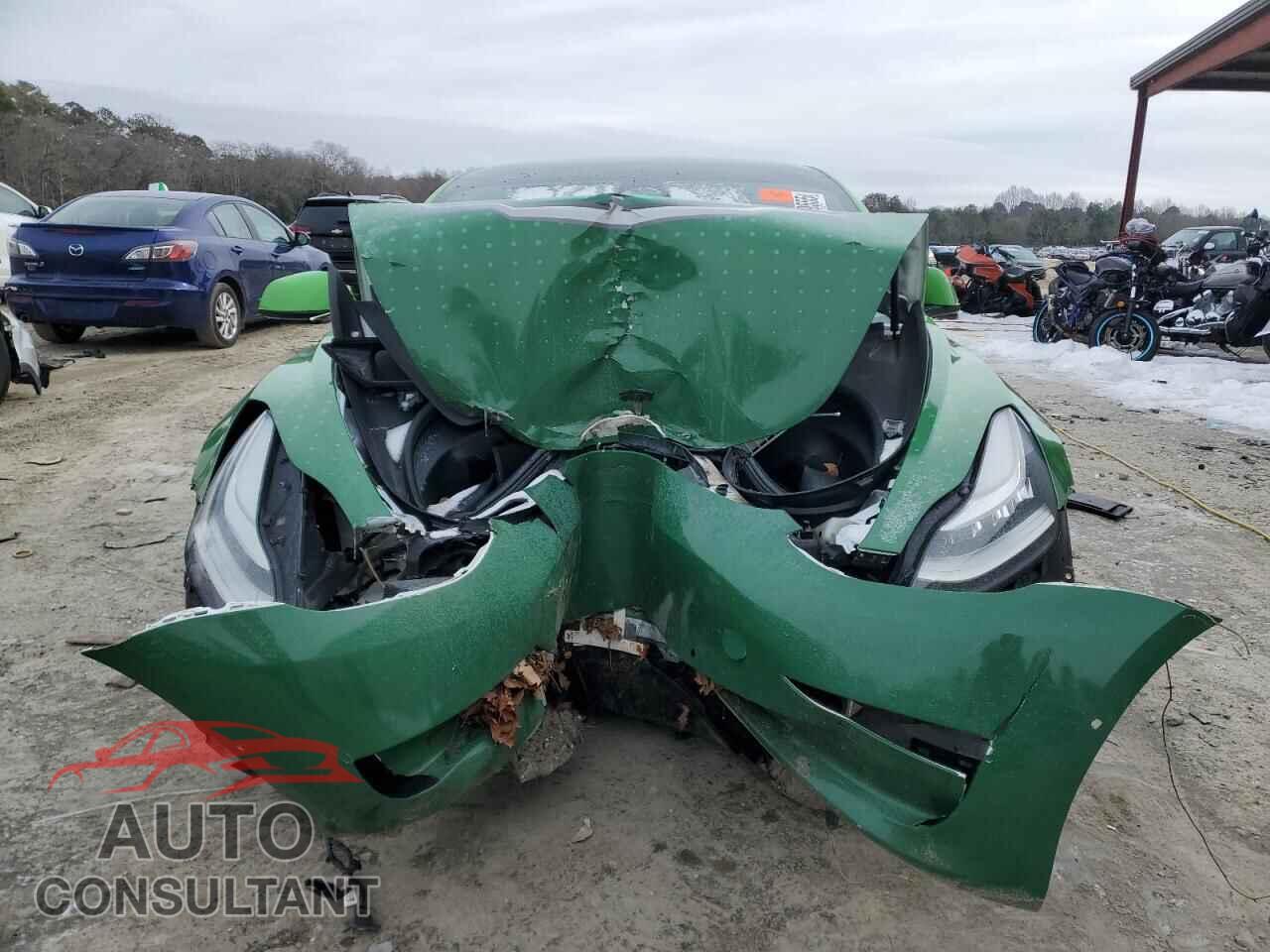 TESLA MODEL 3 2018 - 5YJ3E1EB5JF096922