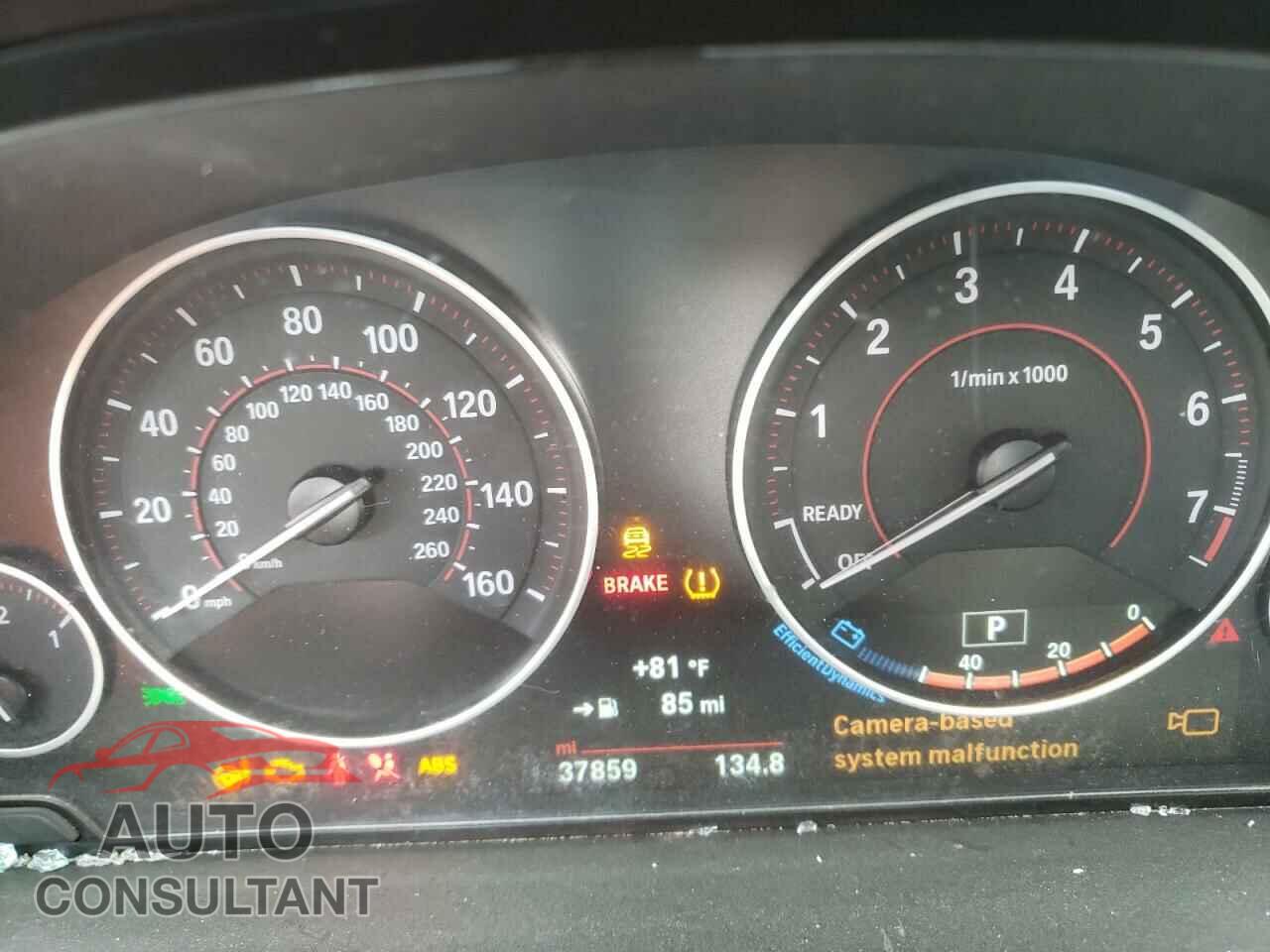BMW 3 SERIES 2016 - WBA8E3G55GNU00671