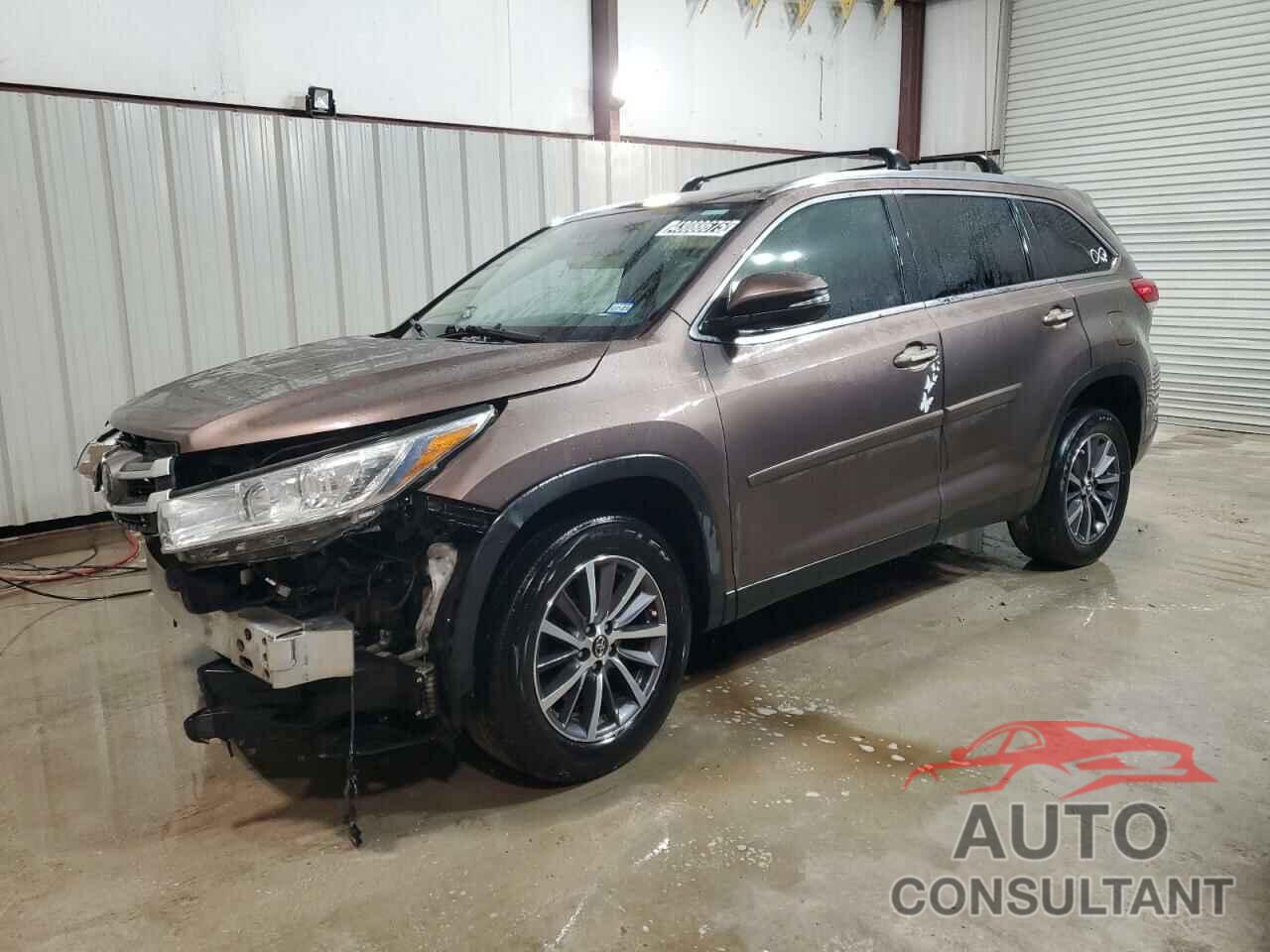 TOYOTA HIGHLANDER 2019 - 5TDKZRFH4KS311592