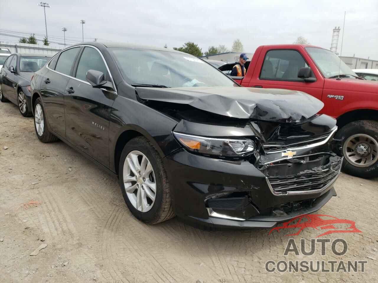 CHEVROLET MALIBU 2017 - 1G1ZE5ST7HF184562