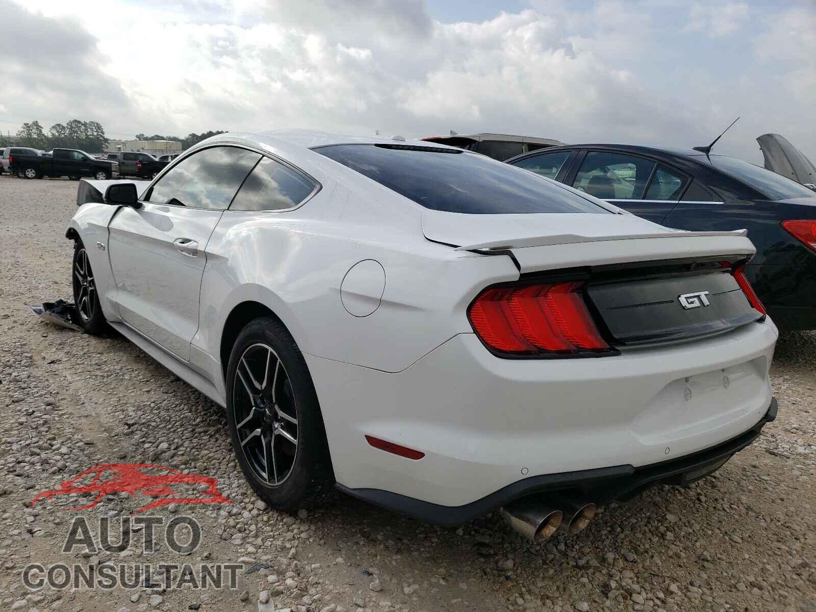FORD MUSTANG 2019 - 1FA6P8CF8K5174950