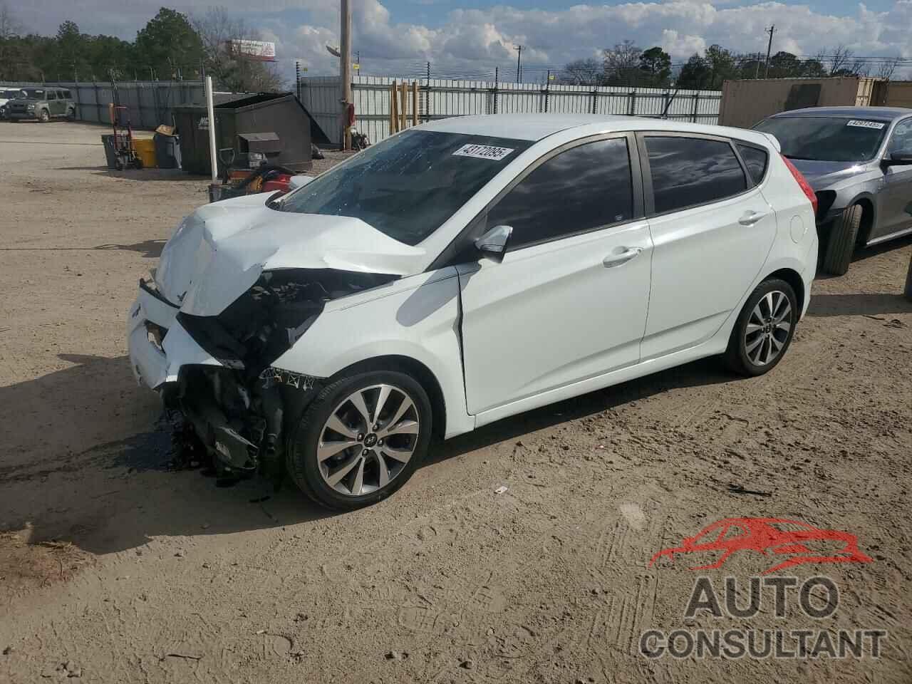 HYUNDAI ACCENT 2015 - KMHCU5AE3FU217757