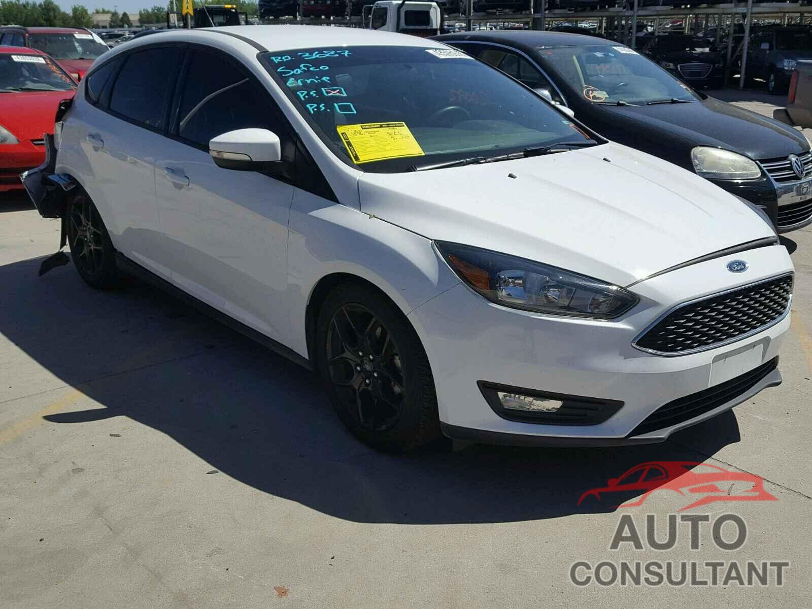 FORD FOCUS 2016 - 1FADP3K20GL289117