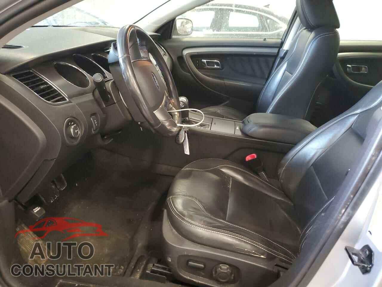 FORD TAURUS 2011 - 1FAHP2EW2BG140445