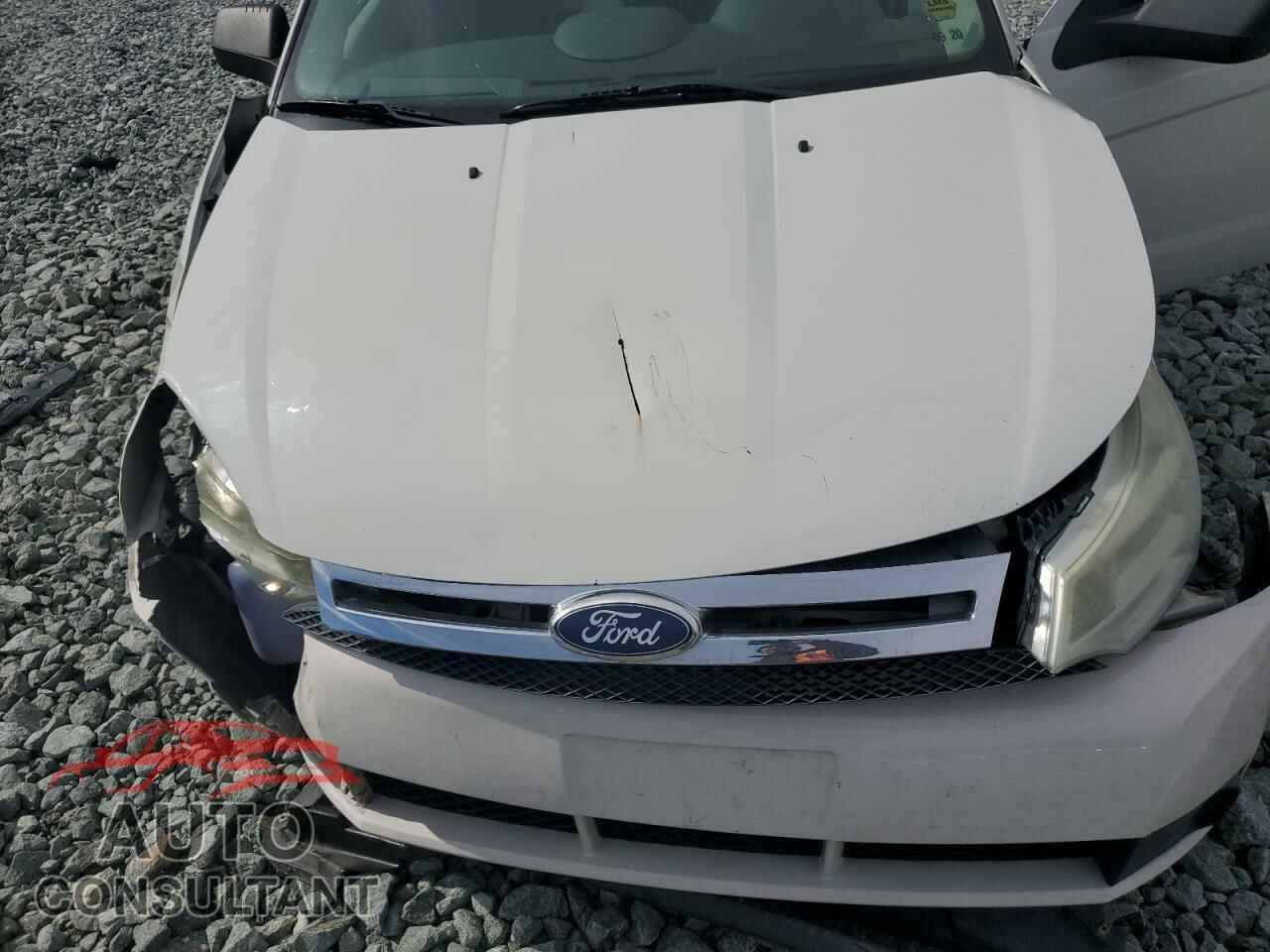 FORD FOCUS 2011 - 1FAHP3EN8BW158712