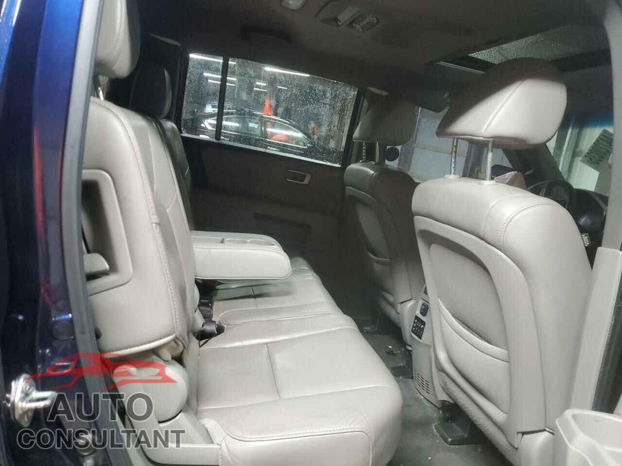 HONDA PILOT 2013 - 5FNYF3H63DB003462