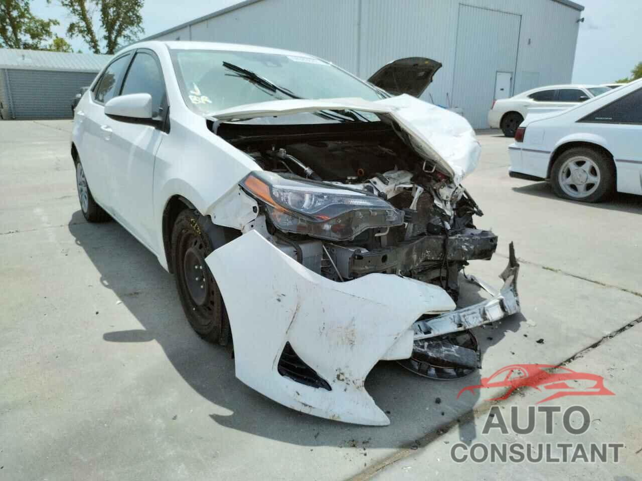 TOYOTA COROLLA 2018 - 2T1BURHE8JC023423