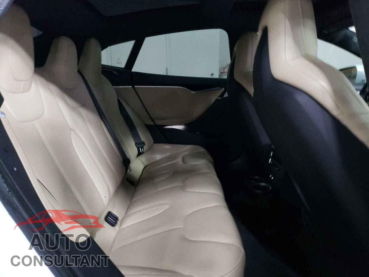 TESLA MODEL S 2016 - 5YJSA1E19GF153906