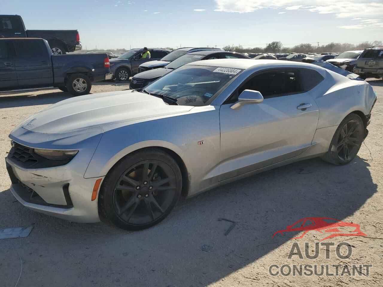 CHEVROLET CAMARO 2019 - 1G1FD1RSXK0112406