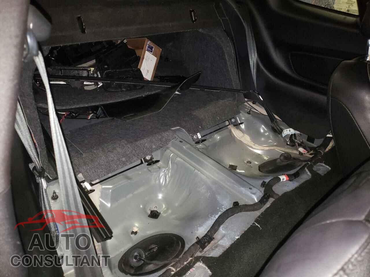 FORD MUSTANG 2018 - 1FA6P8CF3J5138307
