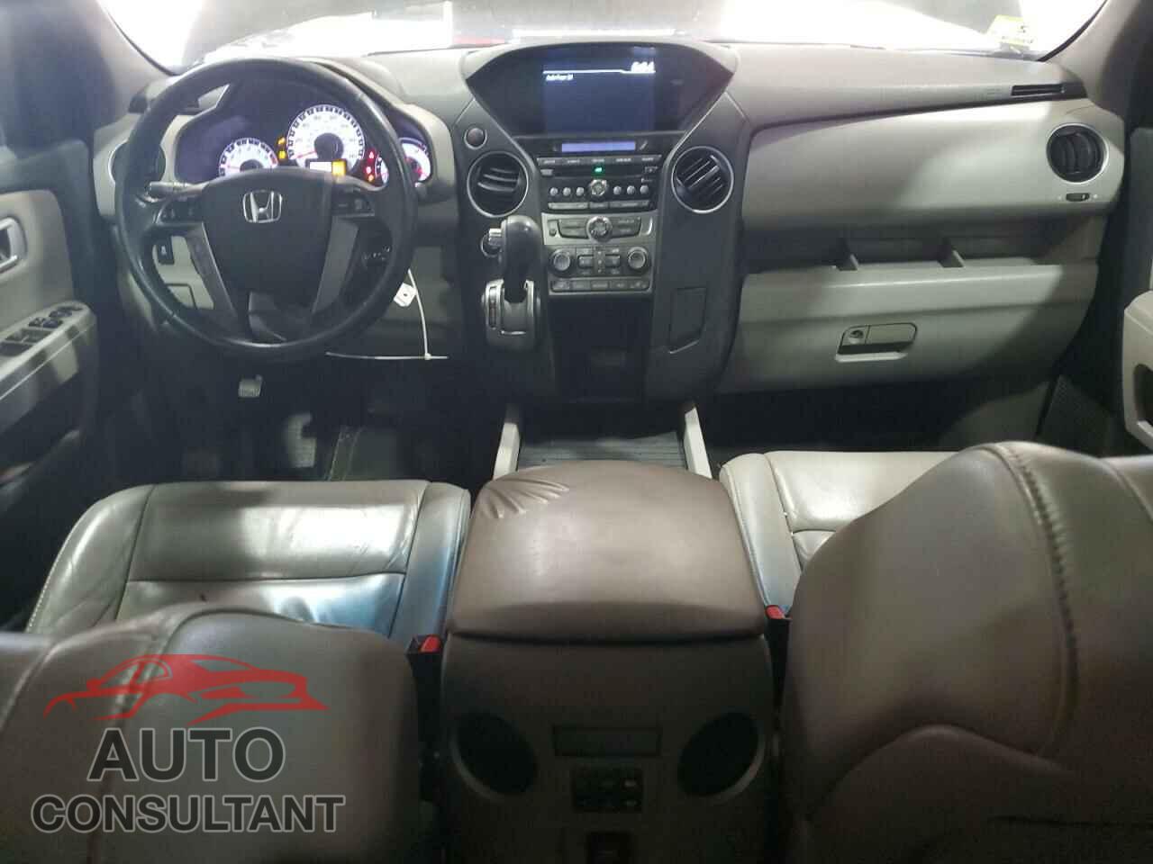 HONDA PILOT 2014 - 5FNYF4H52EB037827