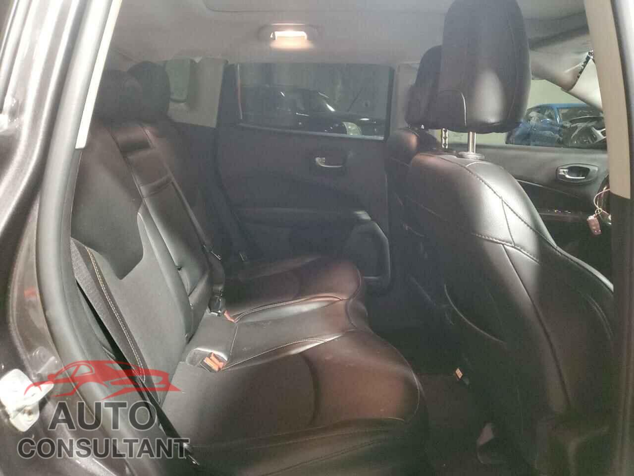 JEEP COMPASS 2019 - 3C4NJDBB2KT834561
