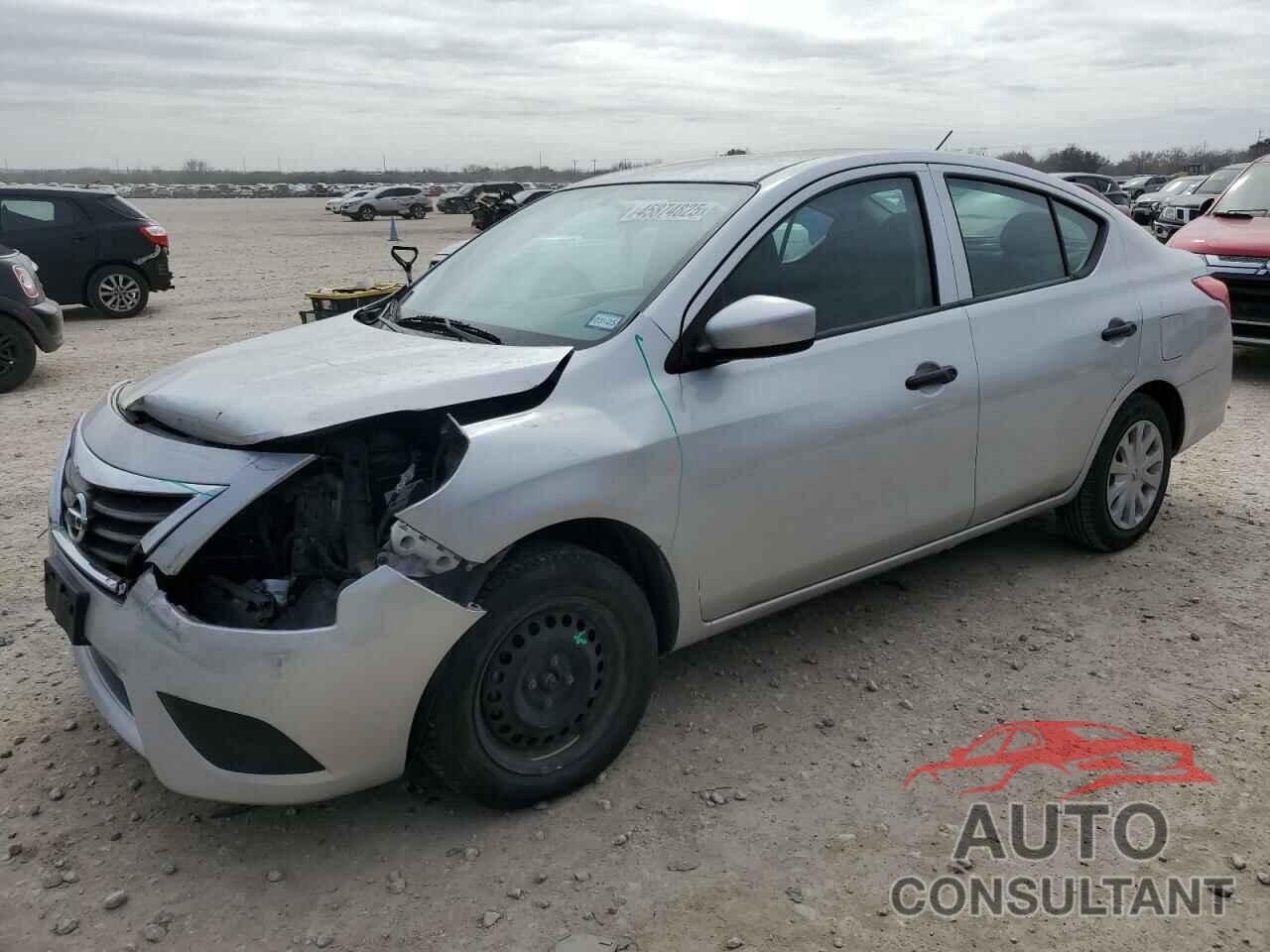 NISSAN VERSA 2017 - 3N1CN7AP1HL858839