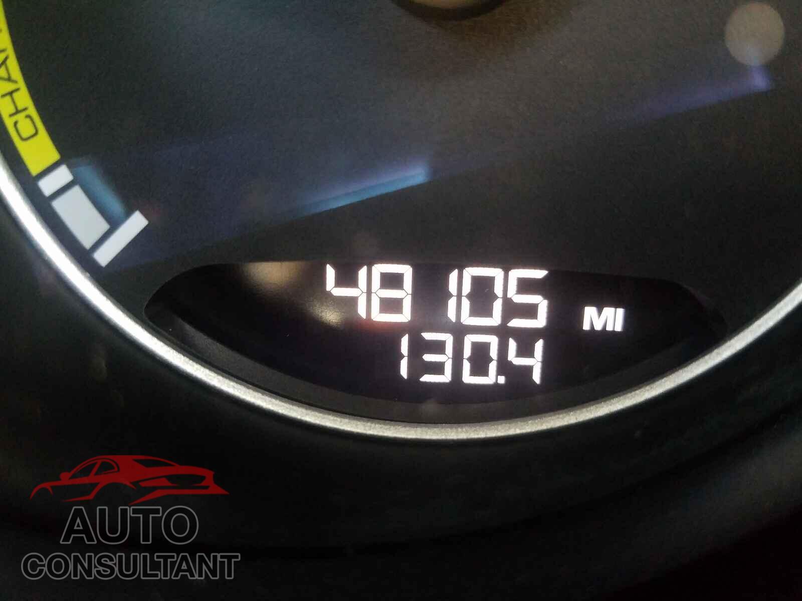 PORSCHE CAYENNE 2017 - WP1AE2A21HLA76515