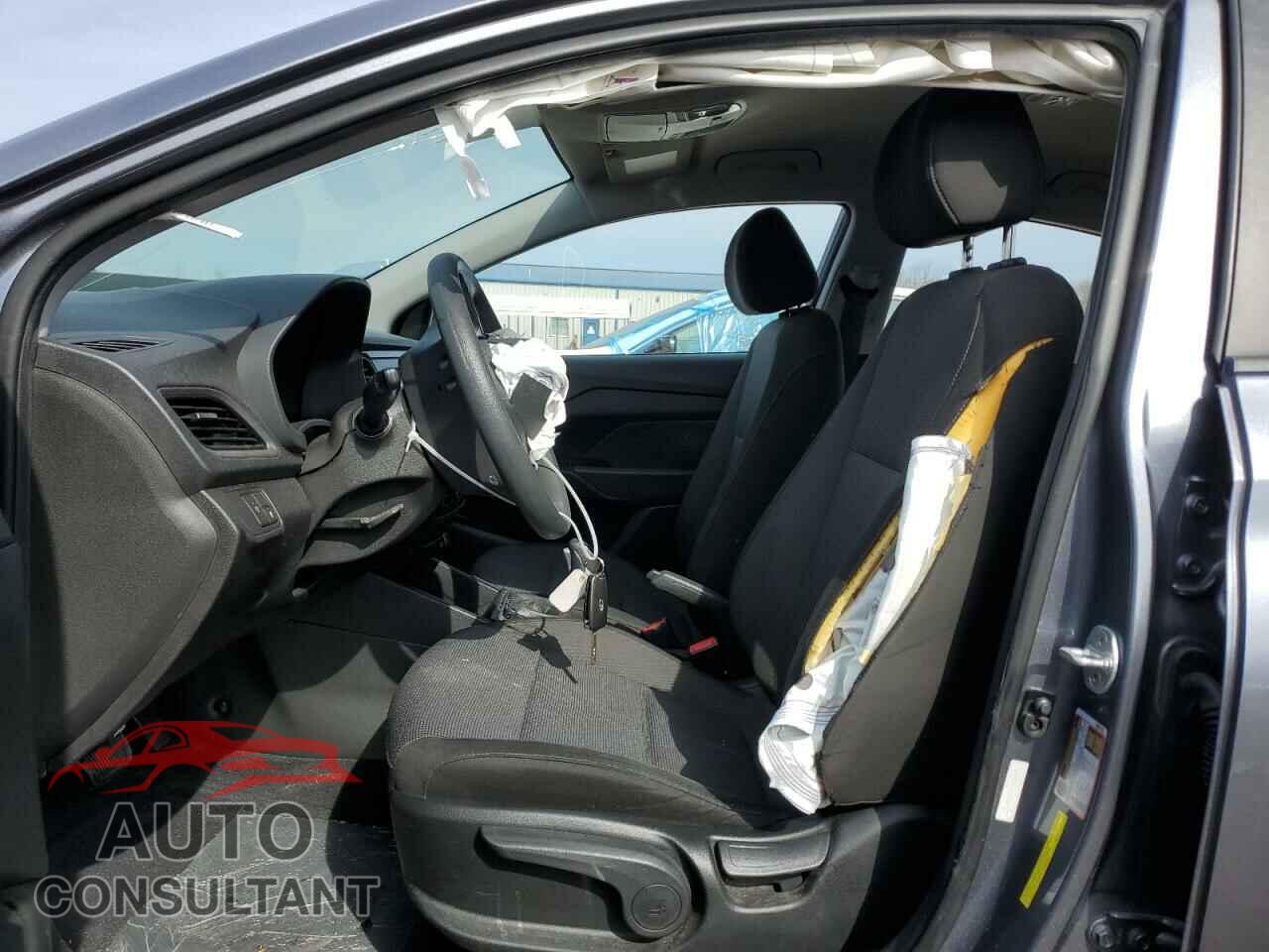 HYUNDAI ACCENT 2019 - 3KPC24A31KE041027