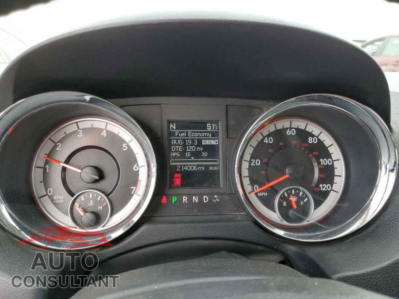 DODGE CARAVAN 2011 - 2D4RN5DG7BR672288