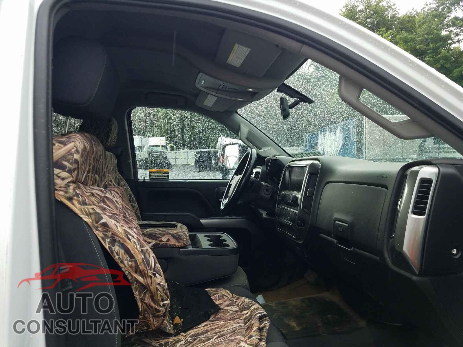CHEVROLET SILVERADO 2019 - 1HTKJPVM0KH805207
