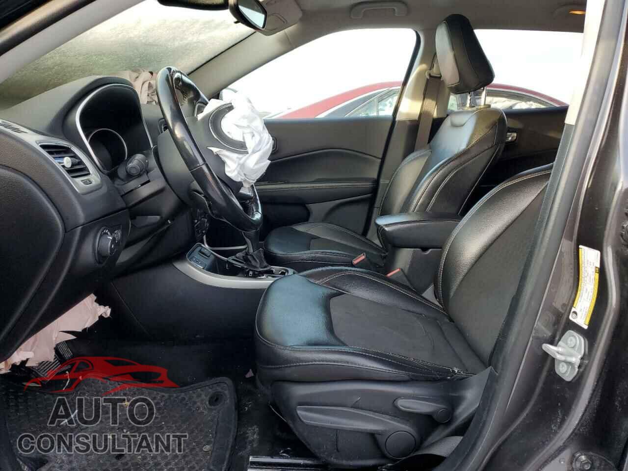JEEP COMPASS 2020 - 3C4NJCBB0LT121024