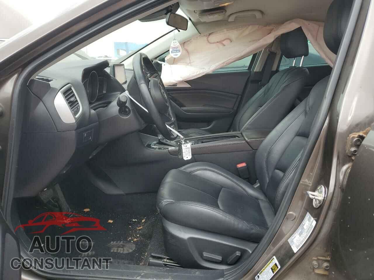 MAZDA 3 2017 - 3MZBN1L72HM118470