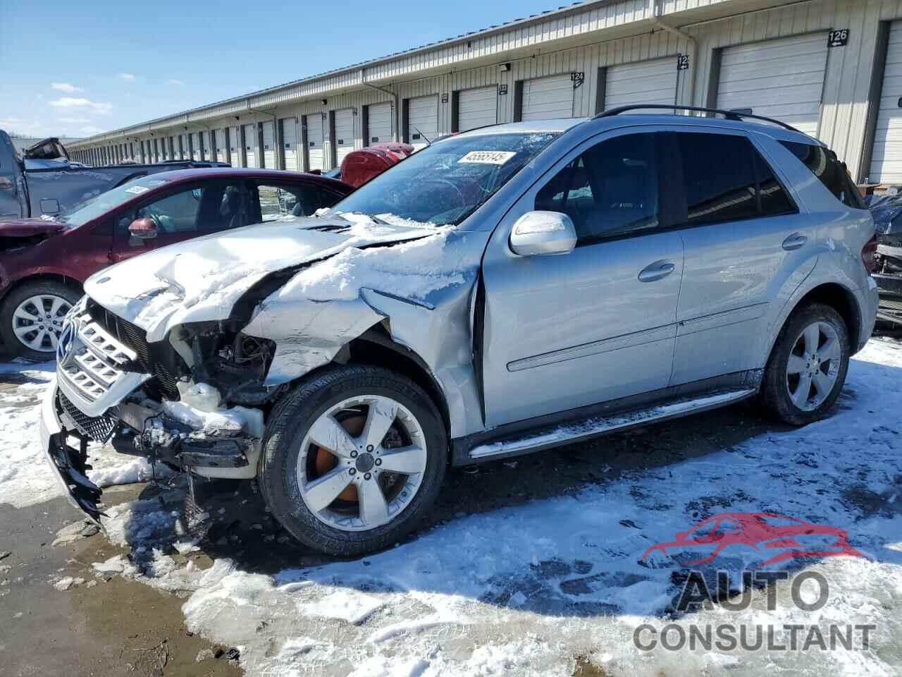MERCEDES-BENZ M-CLASS 2009 - 4JGBB86EX9A530516