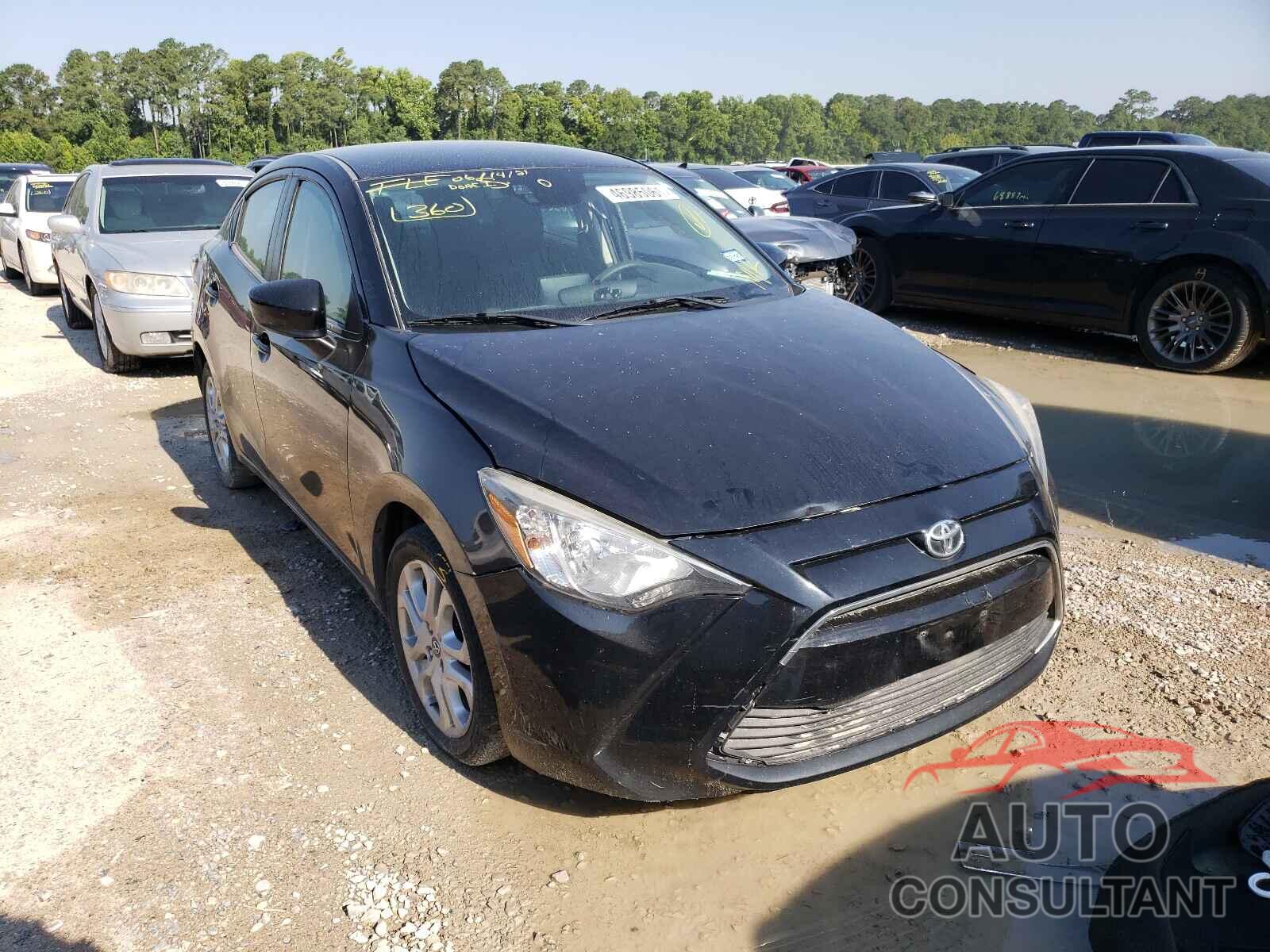 TOYOTA YARIS 2017 - 3MYDLBYV7HY163042