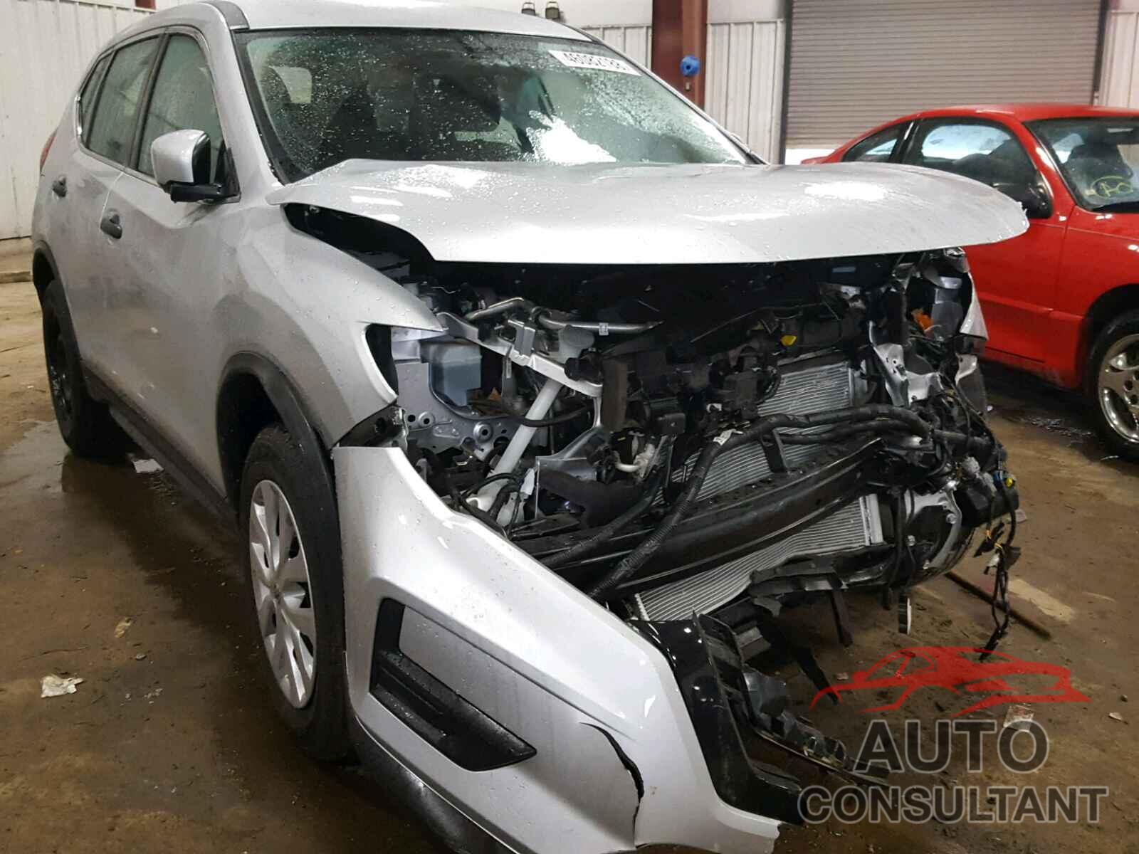 NISSAN ROGUE S 2018 - KNMAT2MV0JP504019