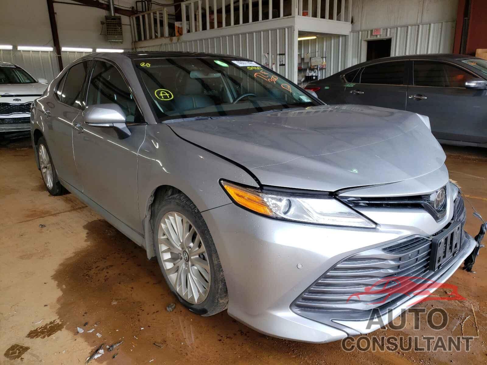 TOYOTA CAMRY 2018 - 4T1BZ1HK1JU010407
