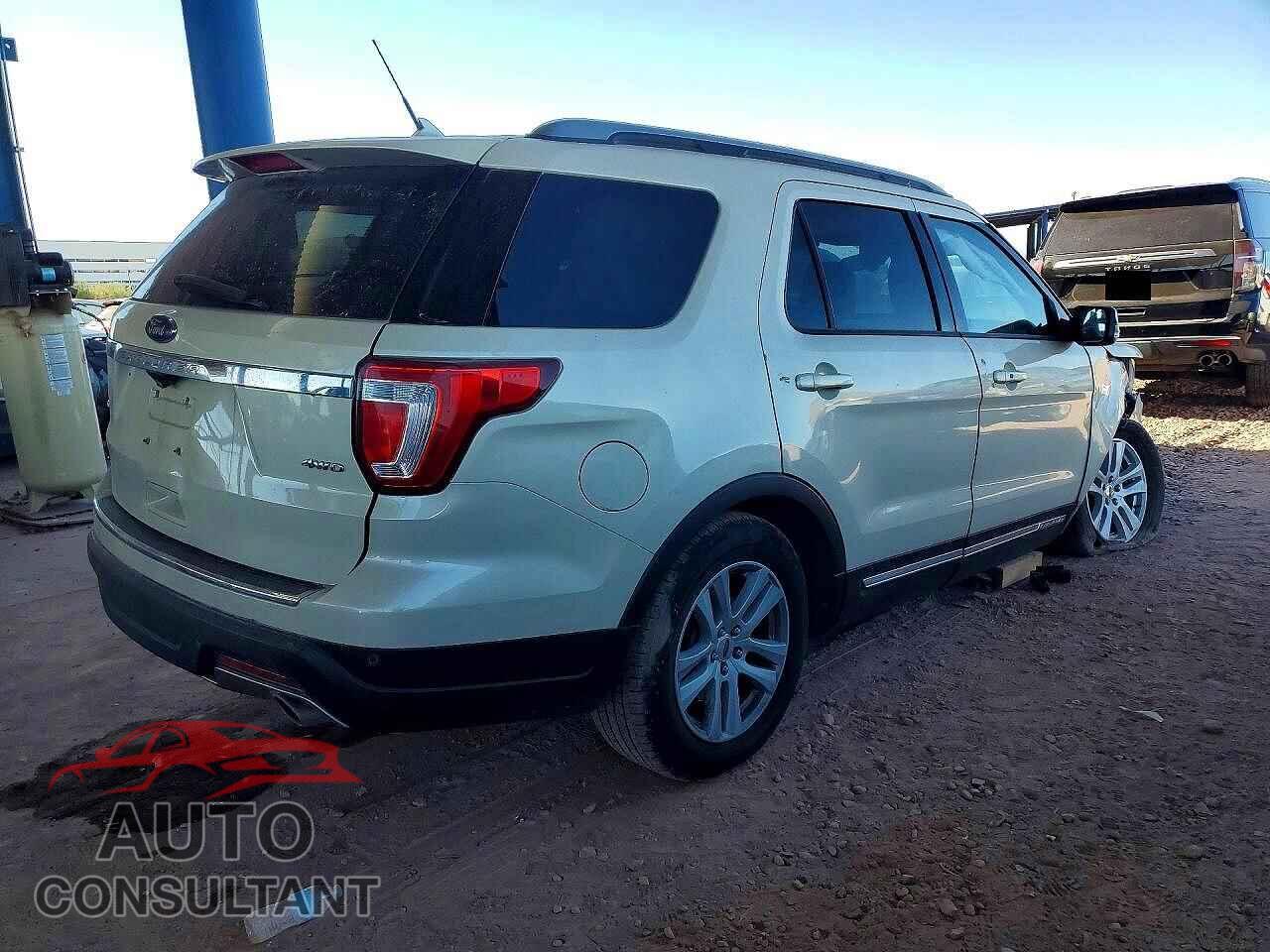 FORD EXPLORER 2018 - 1FM5K8D8XJGB08550