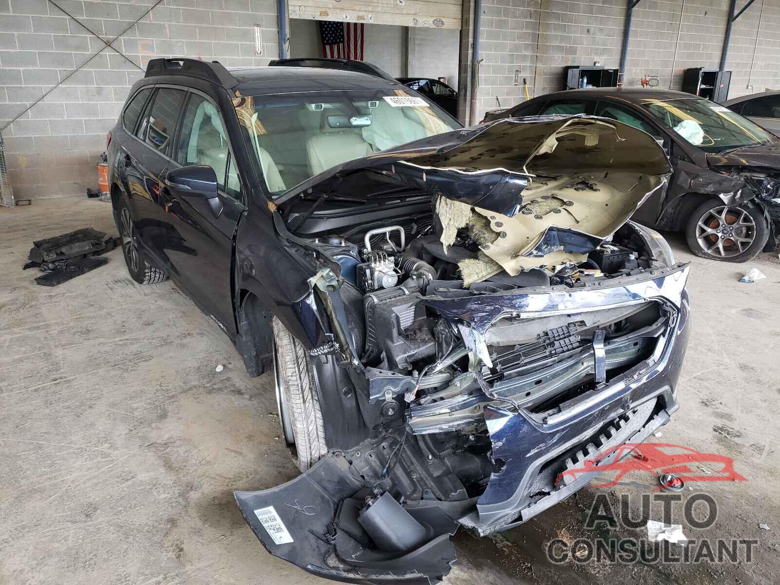 SUBARU OUTBACK 2018 - 4S4BSANC2J3326793