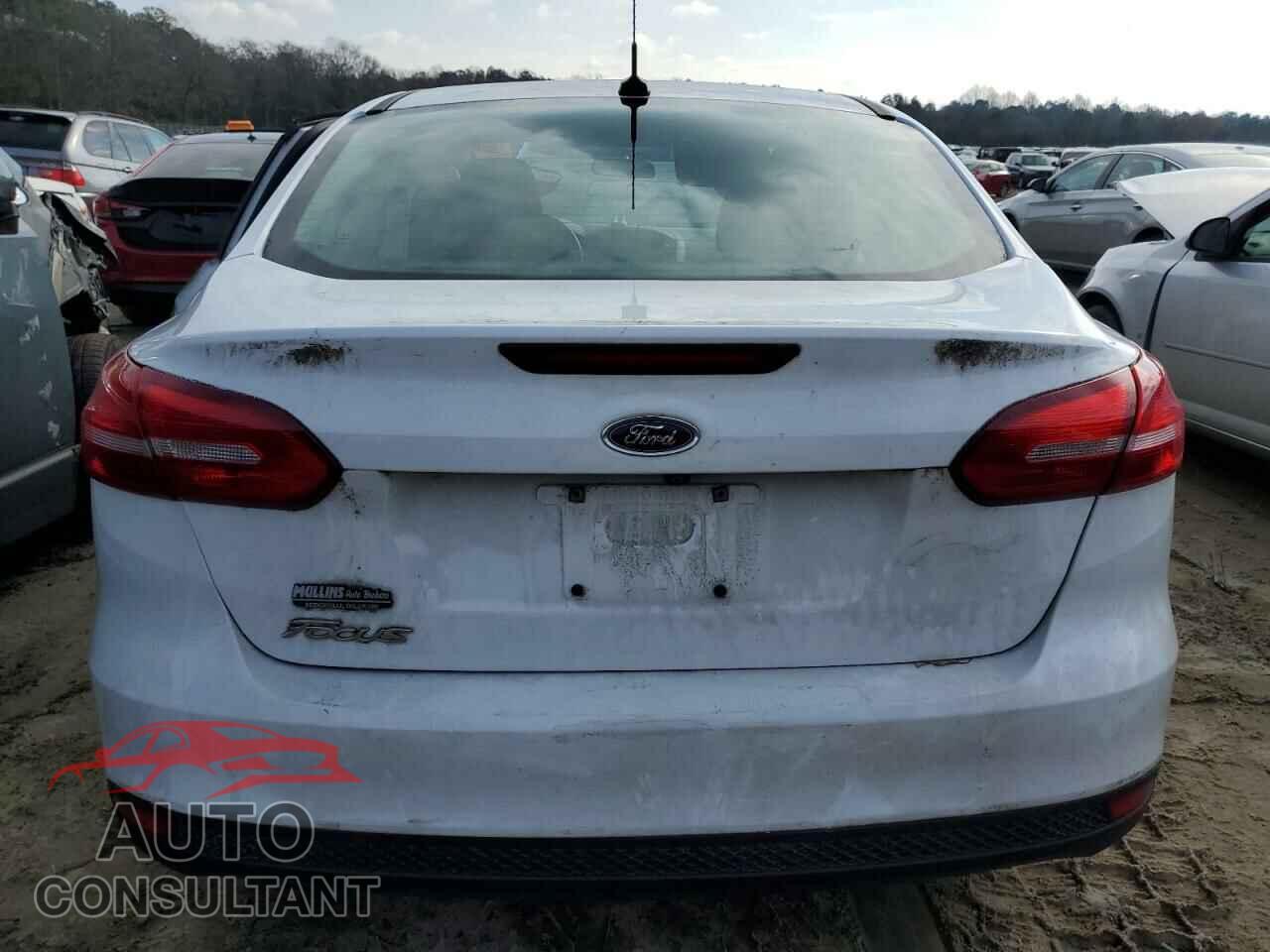 FORD FOCUS 2016 - 1FADP3E22GL356893