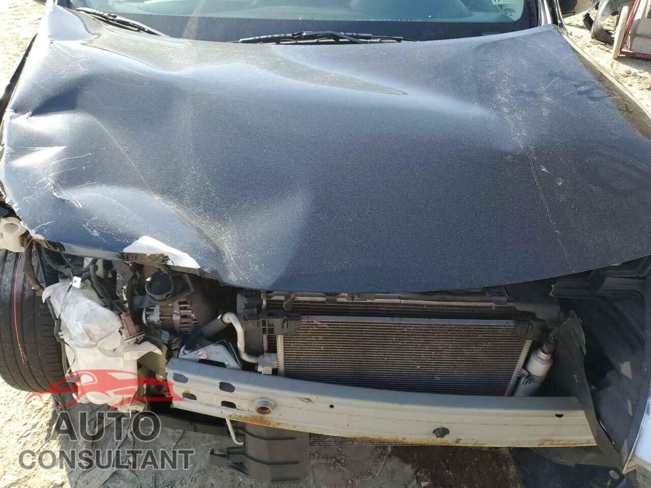 NISSAN VERSA 2019 - 3N1CN7AP3KL880784