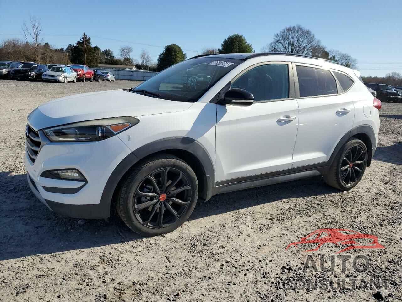 HYUNDAI TUCSON 2017 - KM8J33A22HU539040