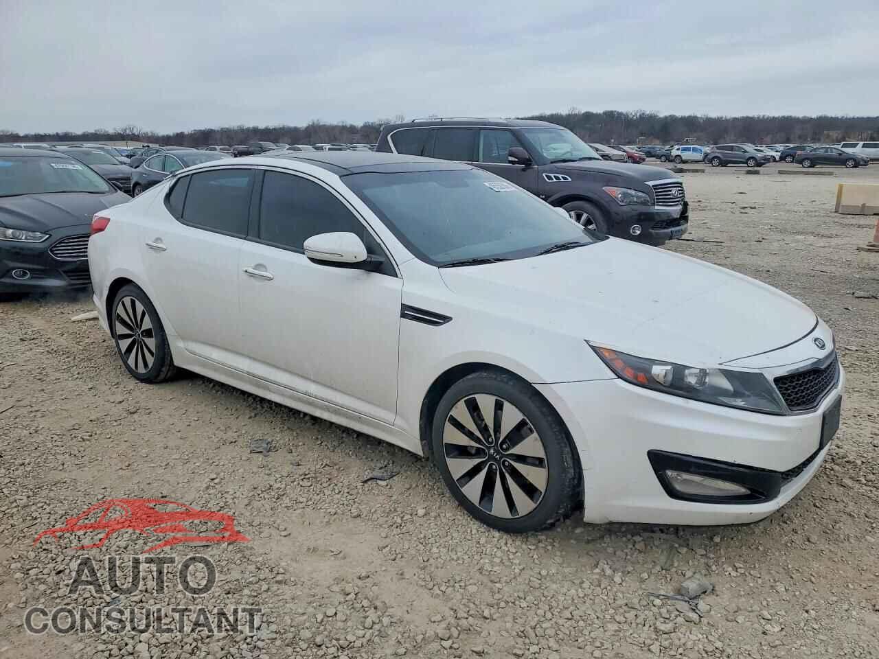 KIA OPTIMA 2011 - KNAGR4A68B5114152
