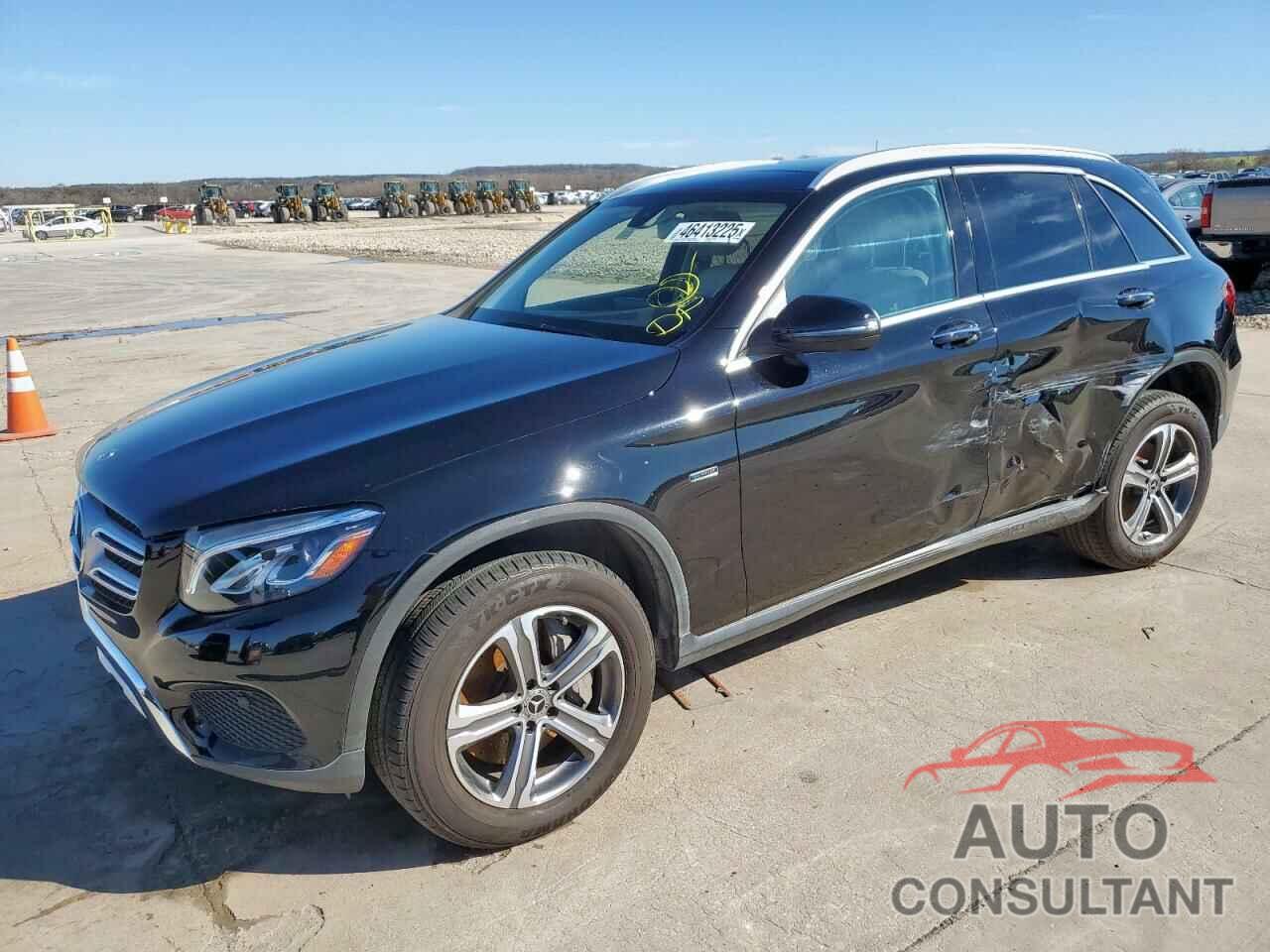 MERCEDES-BENZ GLC-CLASS 2019 - WDC0G5EB2KF555450