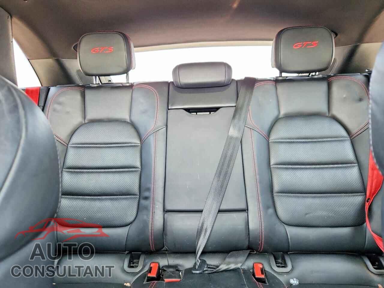 PORSCHE MACAN 2017 - WP1AG2A55HLB51513