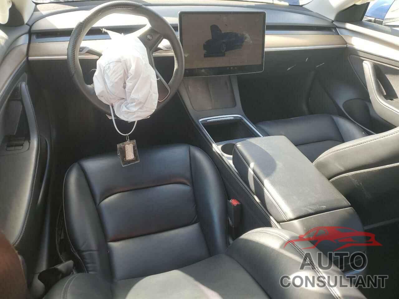 TESLA MODEL 3 2022 - 5YJ3E1EA4NF285543