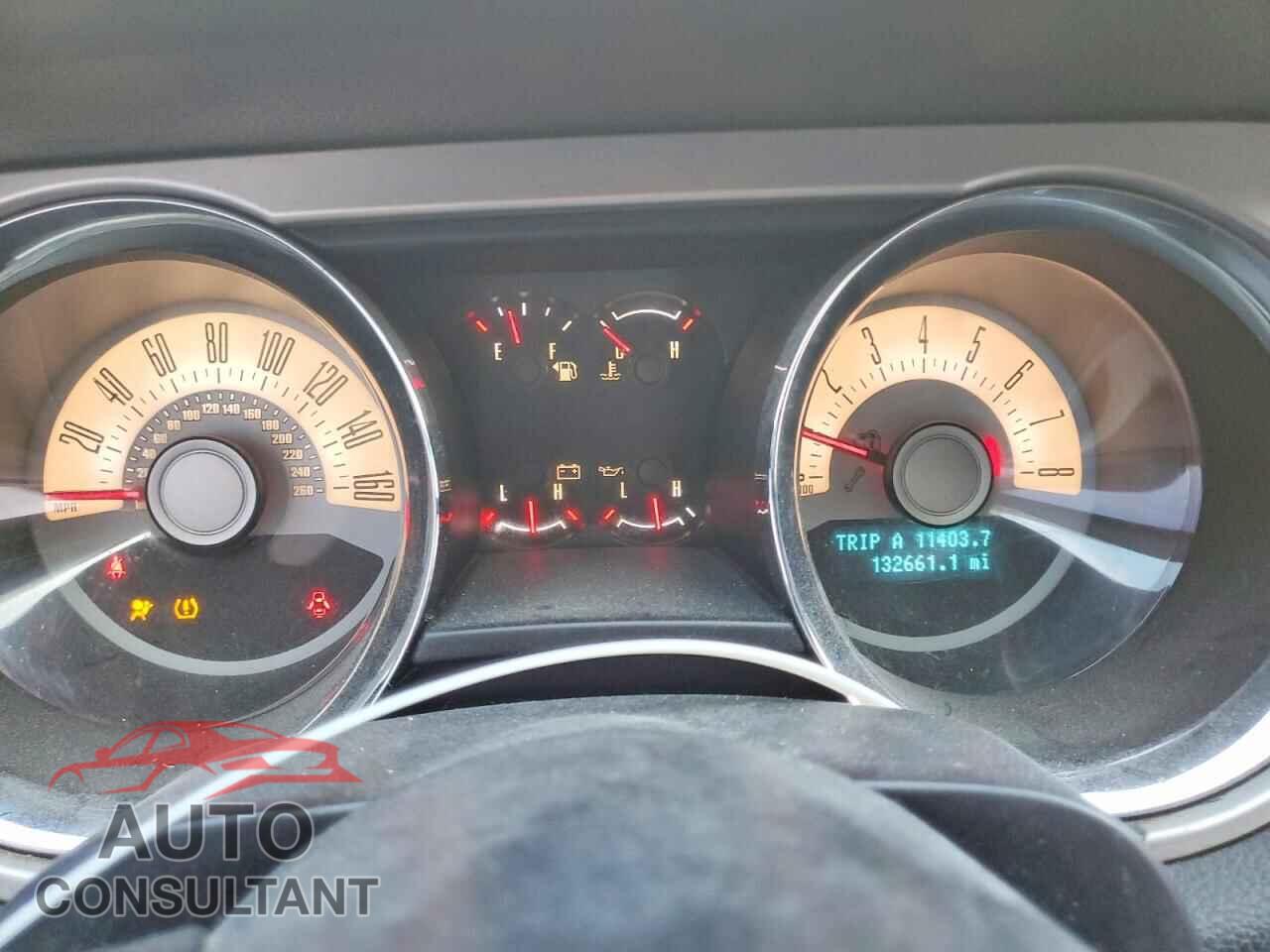 FORD MUSTANG 2011 - 1ZVBP8EM2B5159040
