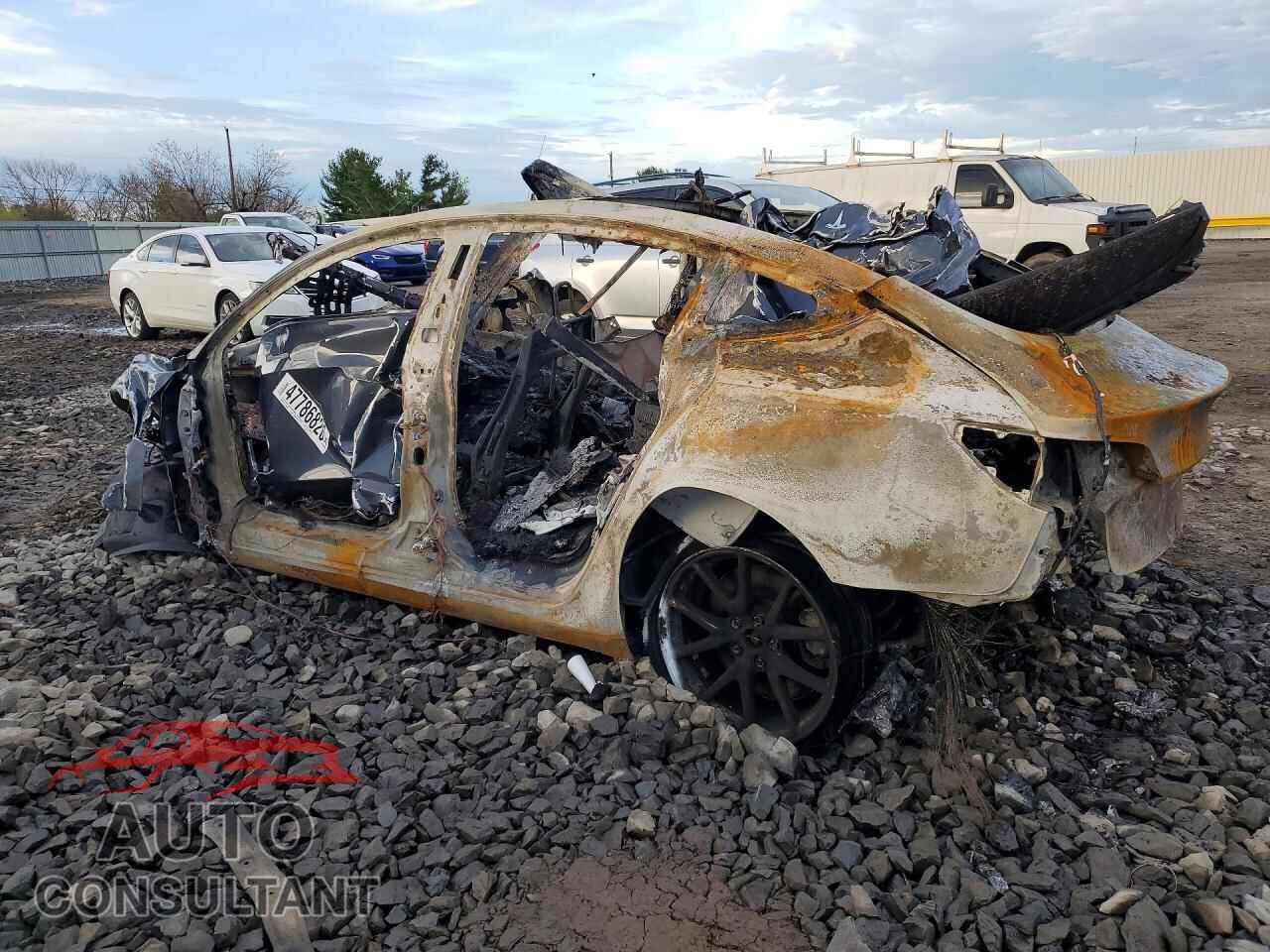 TESLA MODEL 3 2020 - 5YJ3E1EB0LF616768