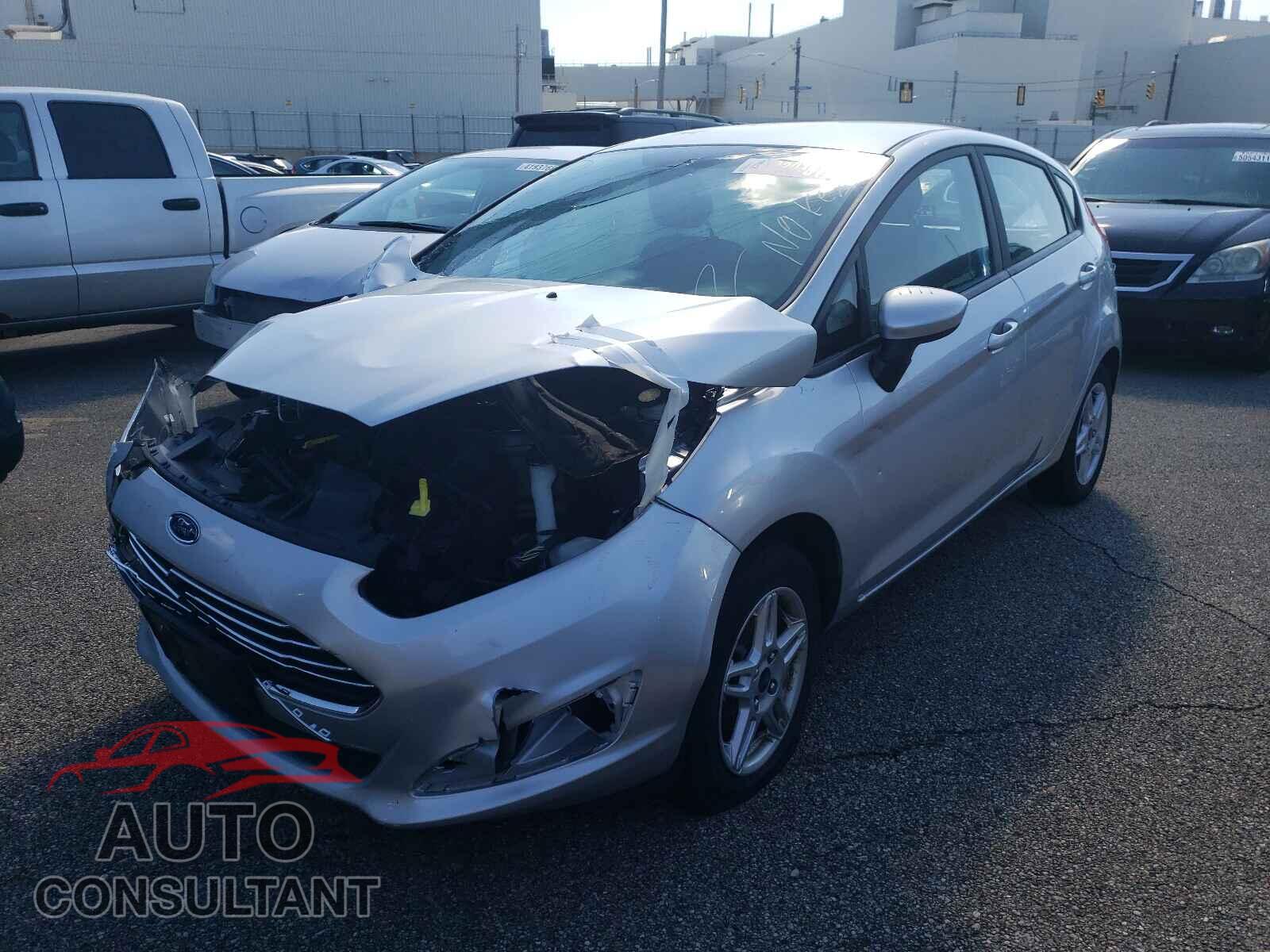 FORD FIESTA 2019 - 3FADP4EJ6KM156457