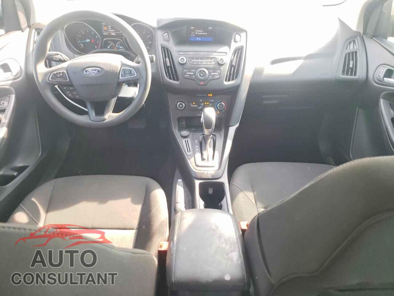 FORD FOCUS 2018 - 1FADP3F25JL328043