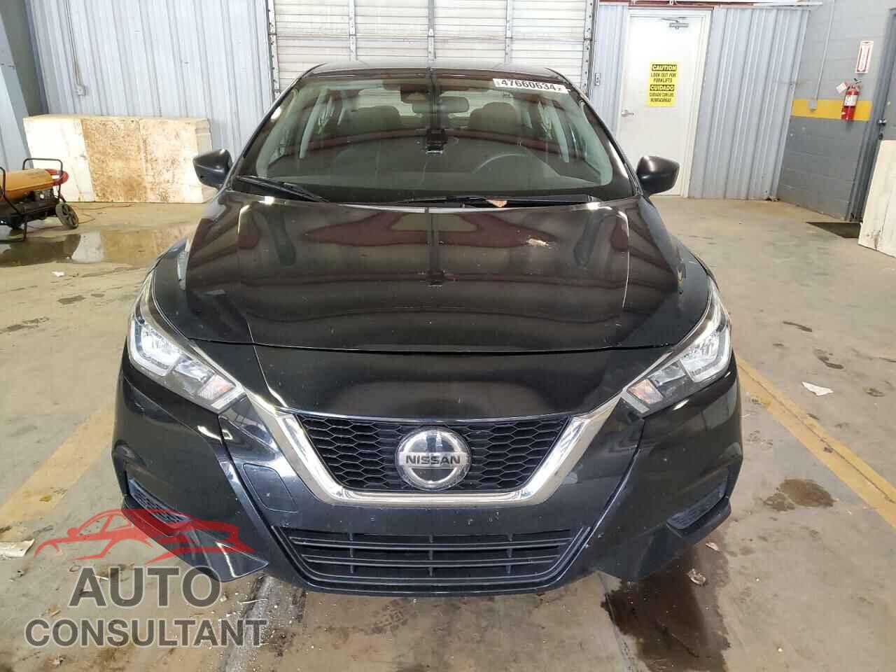 NISSAN VERSA 2021 - 3N1CN8DV7ML818095