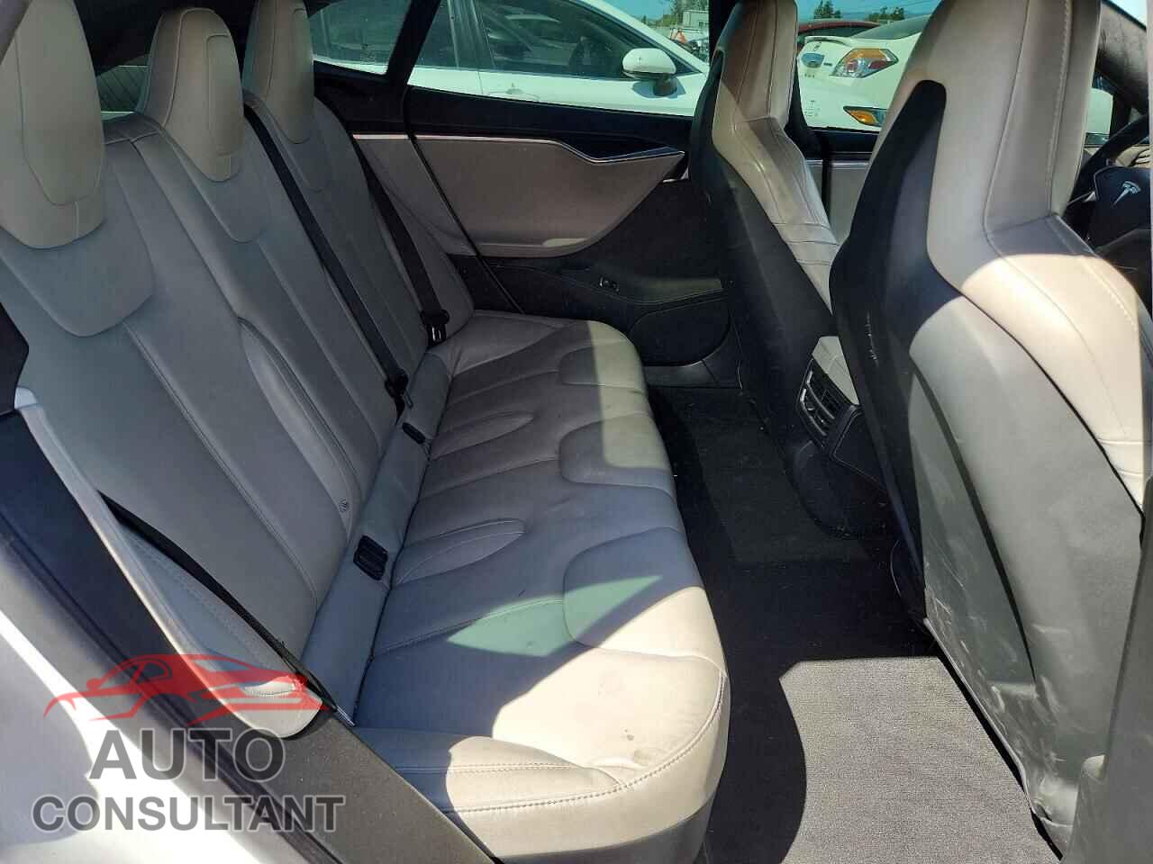 TESLA MODEL S 2016 - 5YJSA1E20GF141006