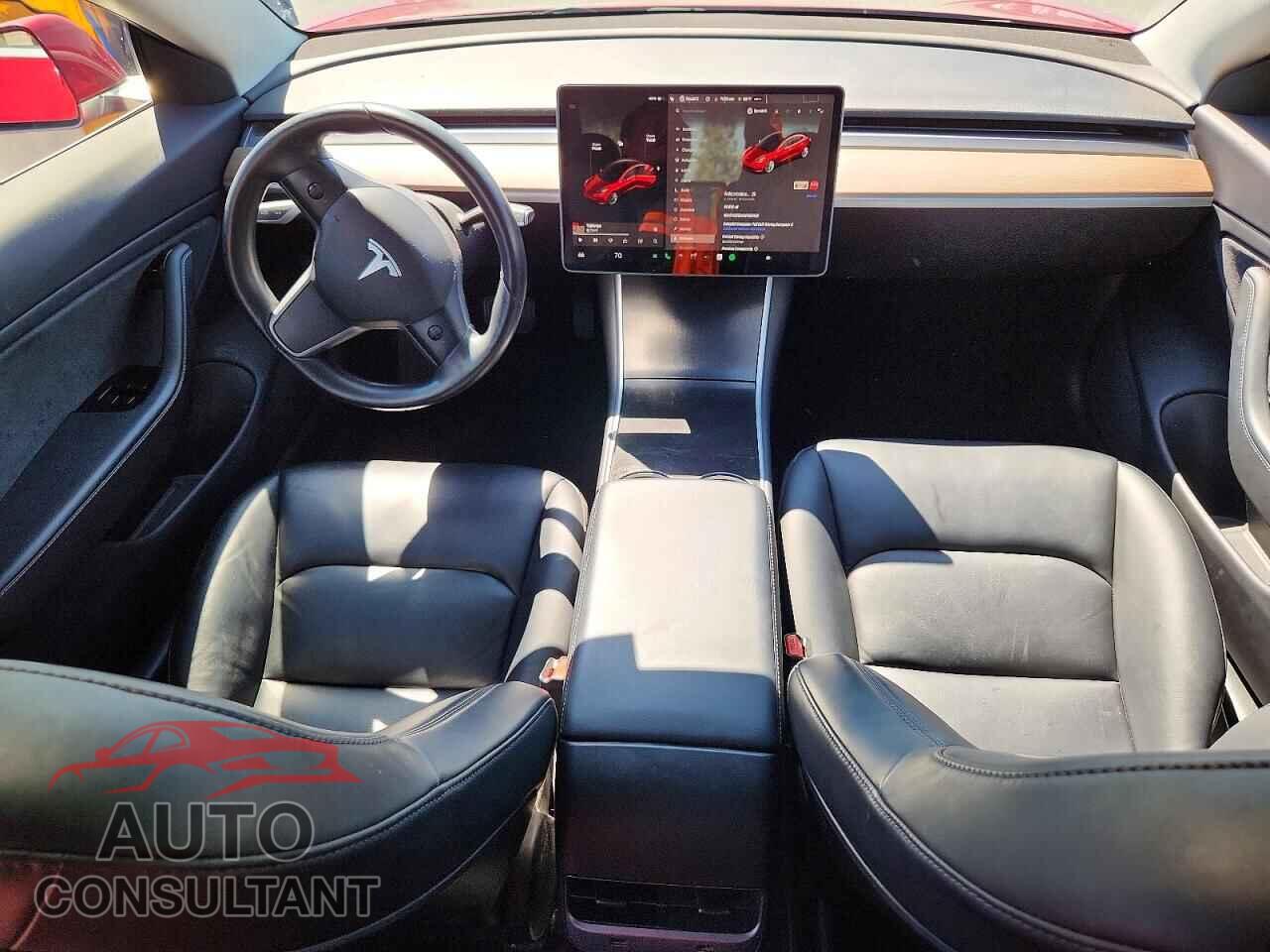 TESLA MODEL 3 2018 - 5YJ3E1EA1JF039026