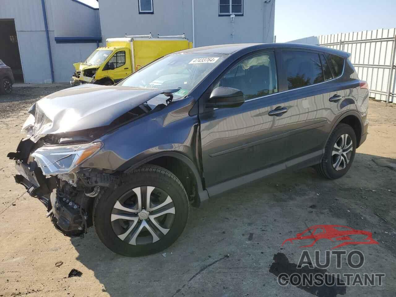 TOYOTA RAV4 2018 - JTMBFREV5JD256810