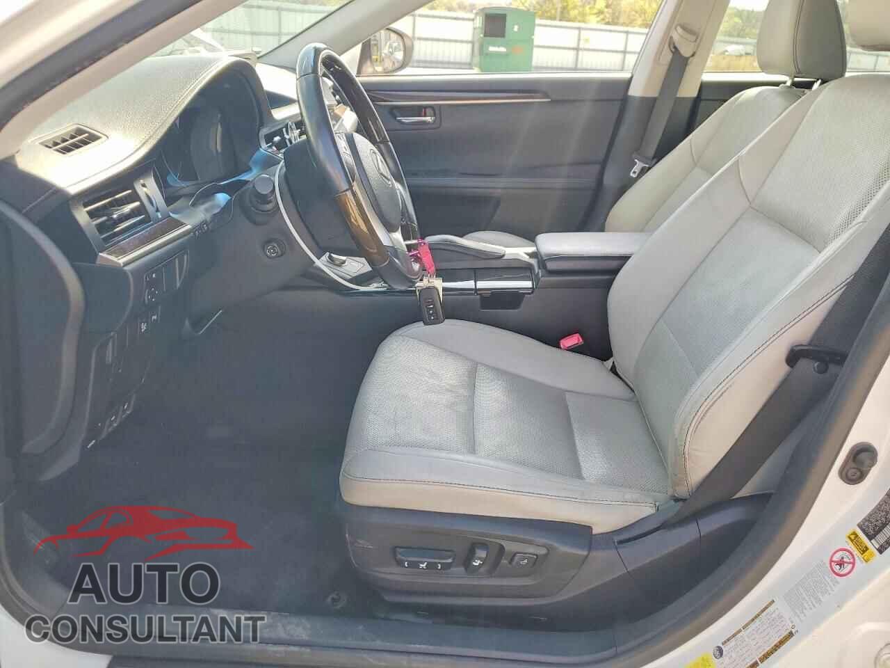 LEXUS ES350 2014 - JTHBK1GG1E2095397