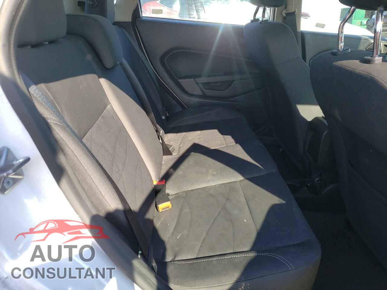 FORD FIESTA 2018 - 3FADP4EJ5JM101478