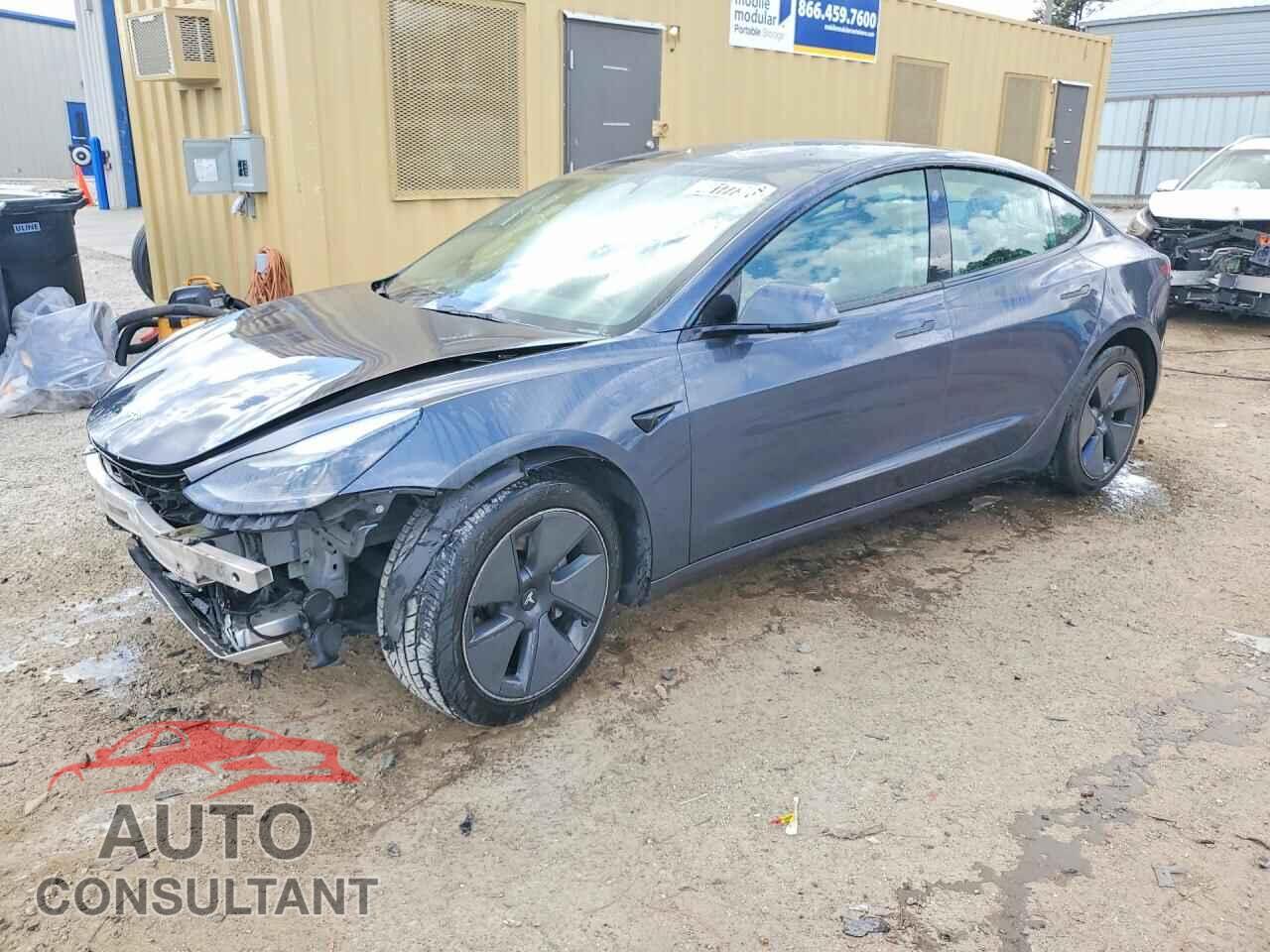 TESLA MODEL 3 2022 - 5YJ3E1EA4NF290824